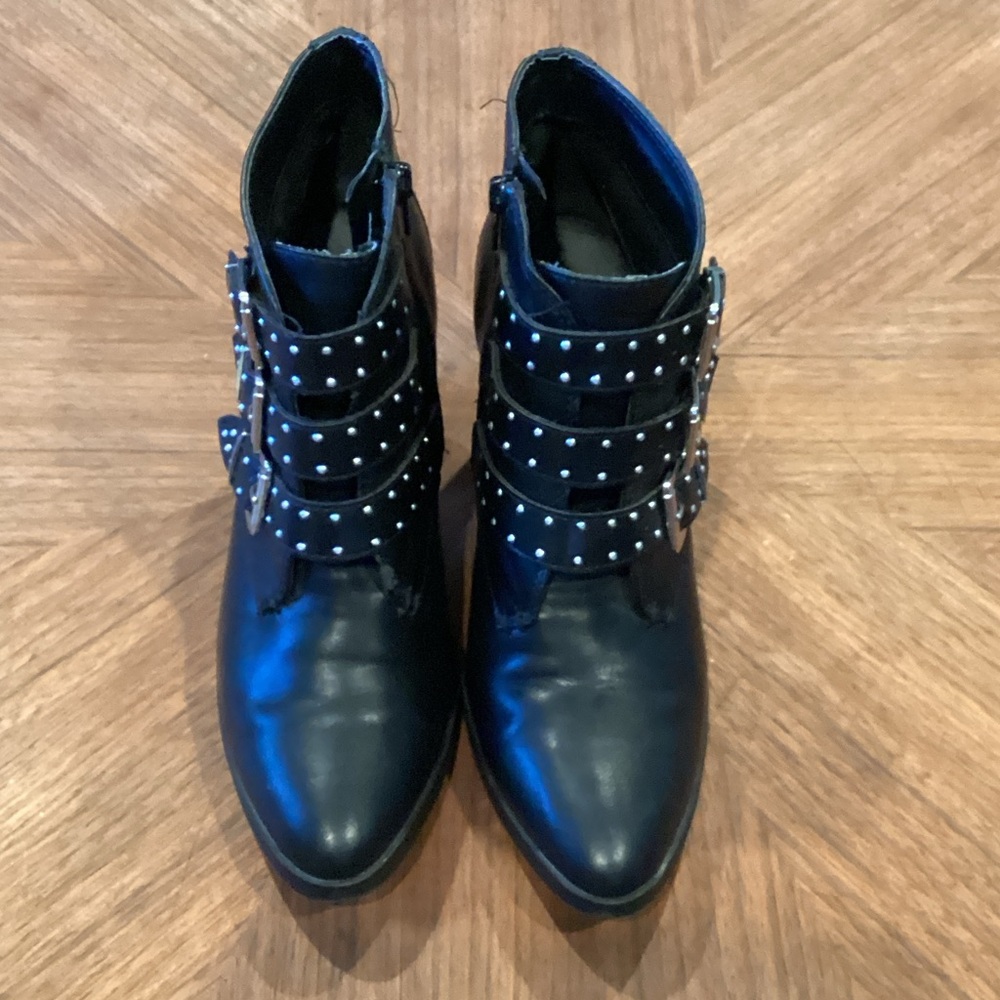 Chic MG Sierra Black Triple Buckle Ankle Boots - Picture 2 of 5